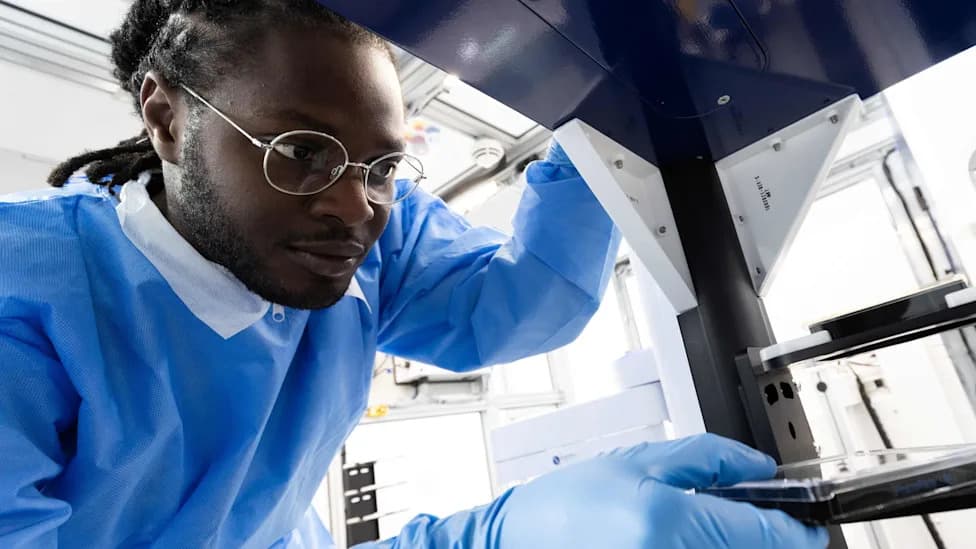 £20m Robotic Lab in Liverpool to Accelerate Vaccine Research and Reduce Animal Testing