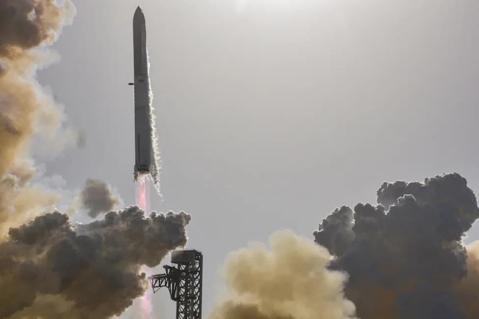 Blue Origin To Build 'Game-Changer' Mars Telecommunications Orbiter For NASA