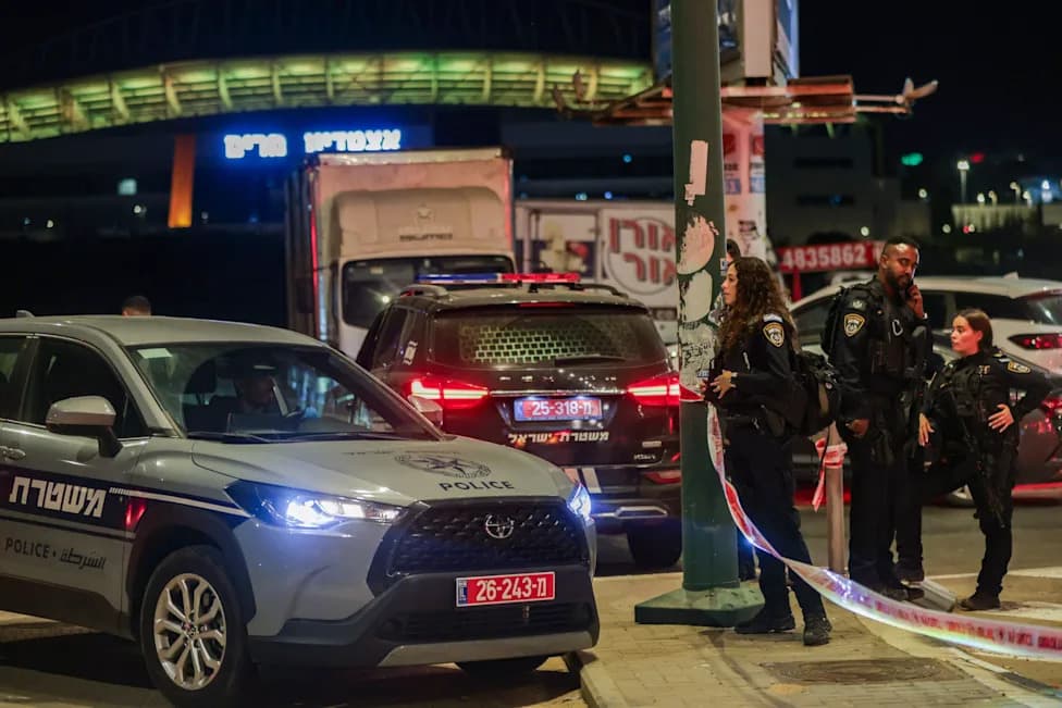 Border Police Sergeant Killed In Netanya; Shooter Reportedly An IDF Soldier, Motive Unclear