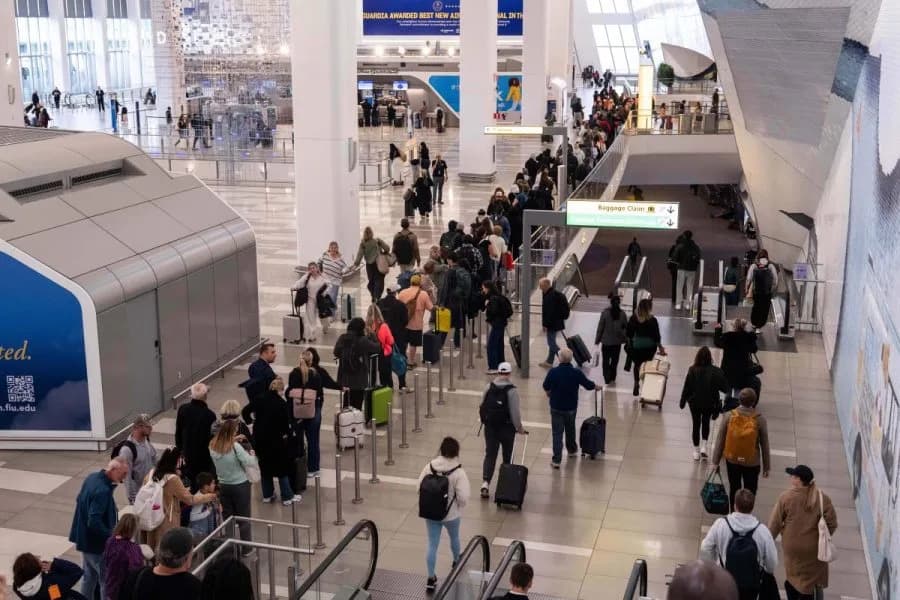 FAA to Reveal Major Air-Traffic Software Update After Labor Day, Duffy Says
