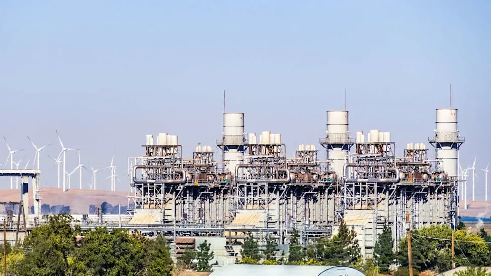 Data Center Surge Pushes US Electric Co-ops to Demand Repeal of EPA Gas-Plant Rule They Call 'Untenable'