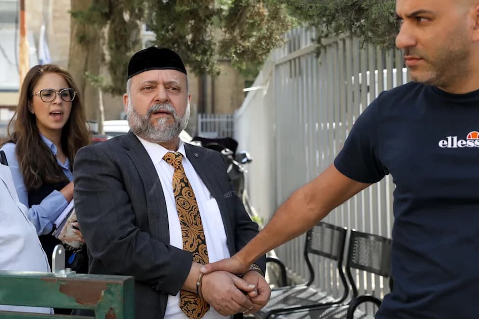 Jerusalem Rabbi Moshe Yazdi Sentenced to 18 Years After Court Finds 'Rape by Deception' of Two Women