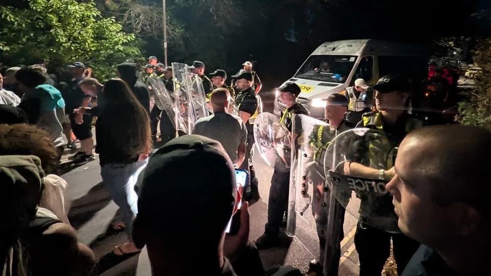 Masked Far-Right Protesters Block Portsmouth and Dover After Small-Boat Landing