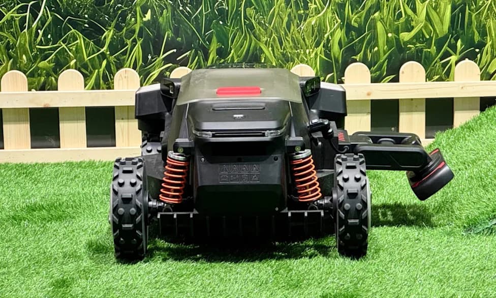 FCC Ban Keeps Edge‑Trimming Robomowers Off U.S. Lawns