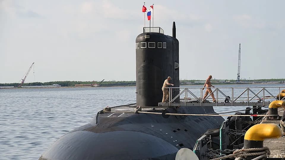 Quieter Russian Nuclear Submarines Complicate NATO's Arctic Defense, Former Commander Warns