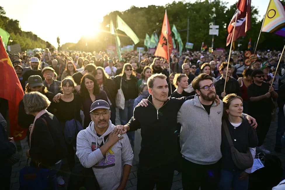 Thousands Across Germany Protest After AfD's Strong Showing in Saxony-Anhalt
