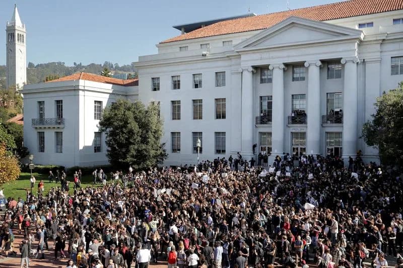 Federal Probe Says UC Berkeley Law Favored Black Applicants; School Denies Bias