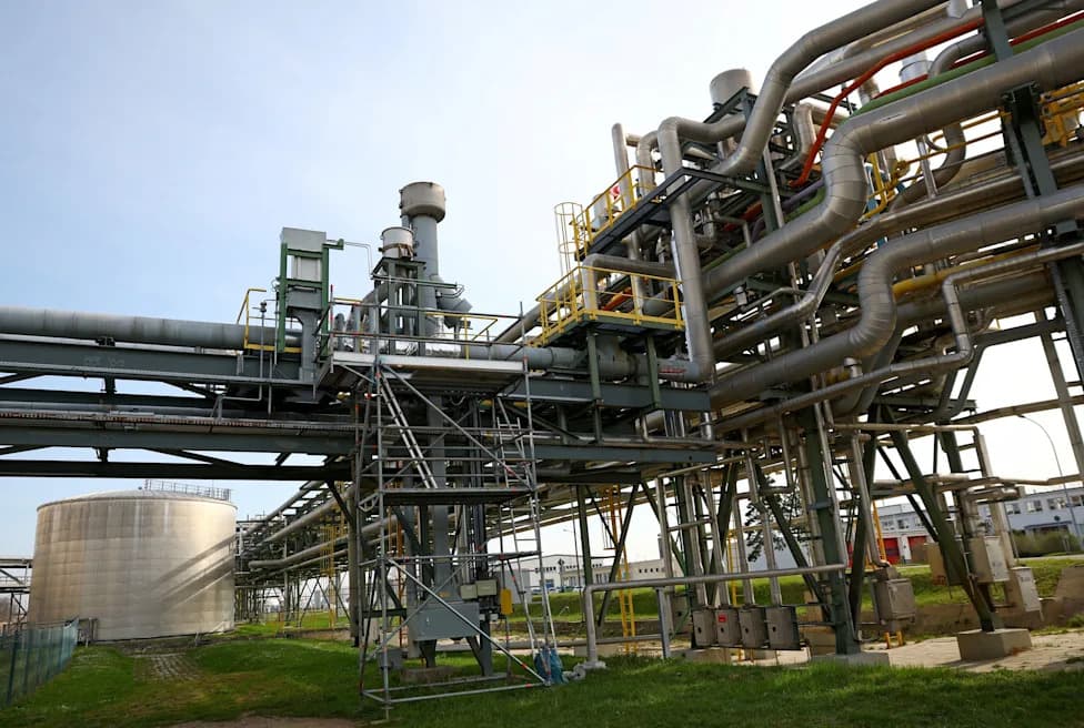 Ukraine Arrives In Winter With Gas Surplus, Seeks Exports As Drone Threats Raise Blackout Risks