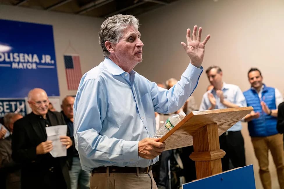 Campaign Round-Up — Sept. 10, 2026: Rhode Island Governor Upset, Supreme Court Blocks Missouri Map, Key Polls Tighten Races
