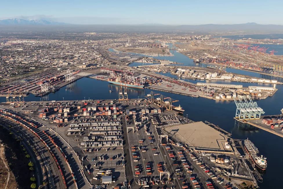 Thousands Rally in Wilmington on Labor Day as Port Workers Warn Automation Is Eliminating Jobs