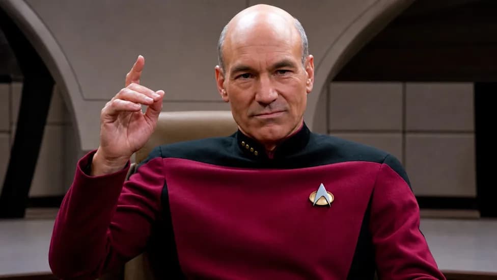 Physicist Shows Star Trek’s “Picard Maneuver” Would Produce Three — Not Two — Ghost Ships