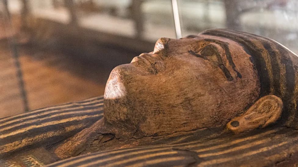 Manchester Museum Removes 2,700‑Year‑Old Mummy Asru From Display to Respect ‘Wishes of the Dead’