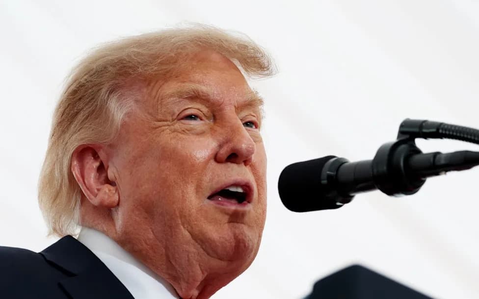 Trump Calls A United Ireland "A Great Thing" — Andy Burnham Urged To Respond