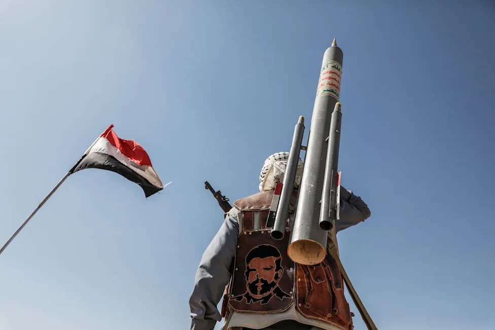 Main Access Road to Taiz Reopened After Houthi Capture of Mokha; Coastline Now Under Rebel Control