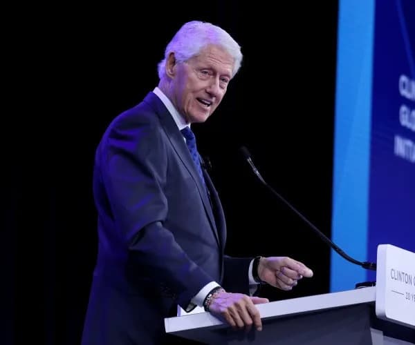 Clinton: CIA Scrapped 1998 Bin Laden Operation Over Fears Of Civilian Casualties