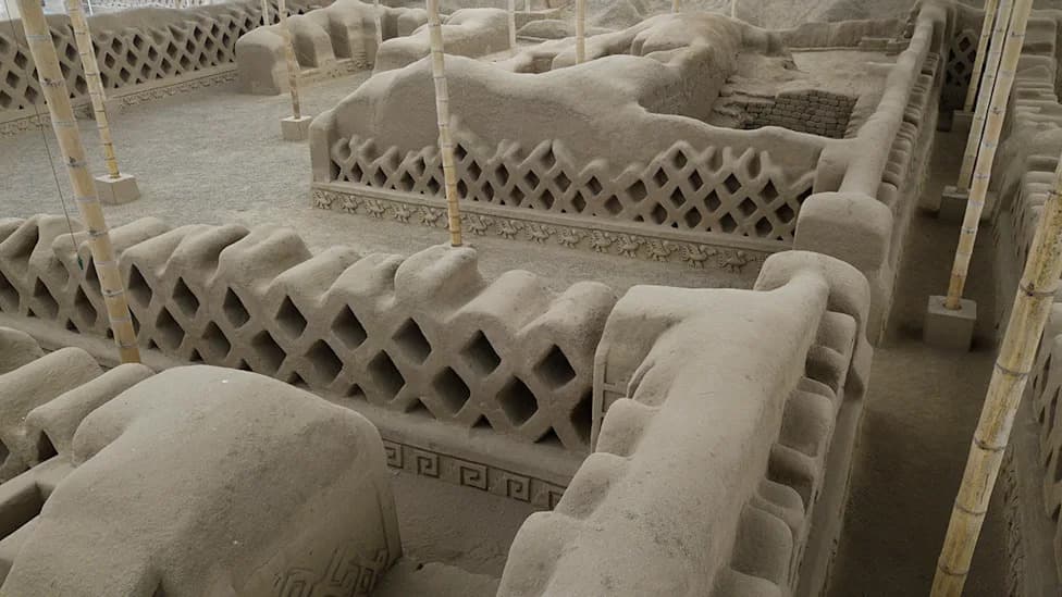 Untouched Chimu Mausoleum Unearthed at Chan Chan Reveals 38 Burials and Rich Grave Goods