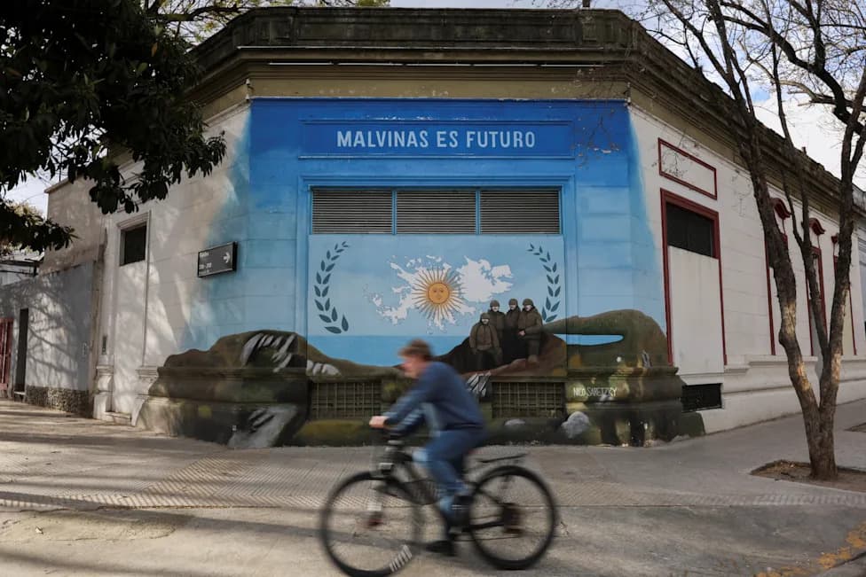 Argentina Escalates Legal Campaign Against Oil Firms Operating Near Falklands