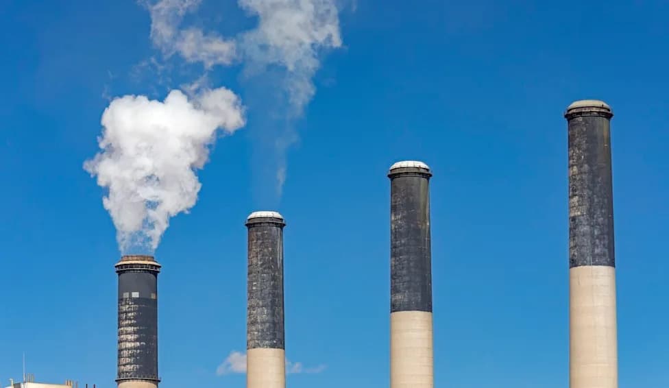 RGGI At a Crossroads: Is the Northeast Ready to Rethink Its Cap‑and‑Trade Program?