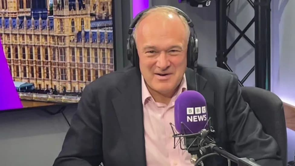 Ed Davey Blames Brexit for Rise in Channel 'Small Boat' Crossings and Calls to Rejoin EU Migration Pact