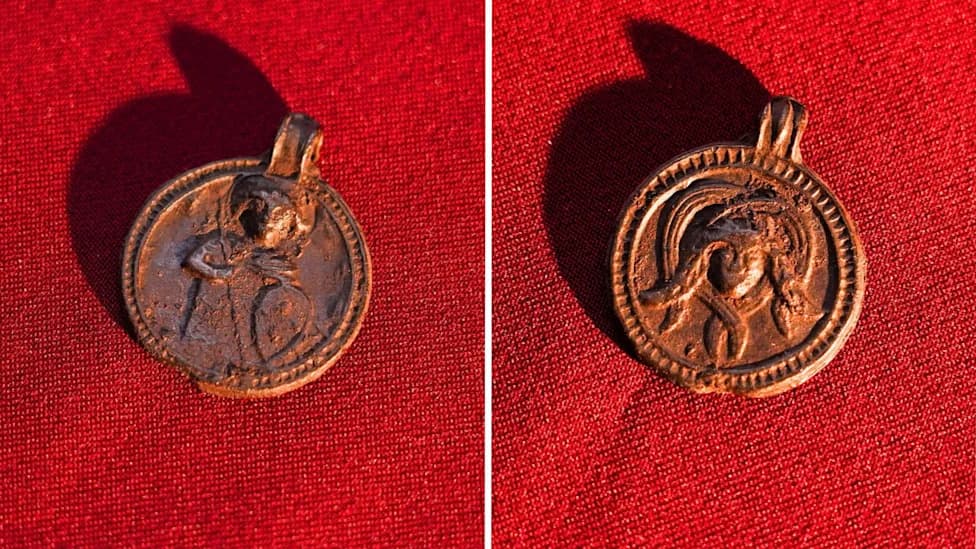 11th-Century Russian Talisman Depicts Warrior Saint Opposing Medusa — Possible Earliest Zmeeviki from Staraya