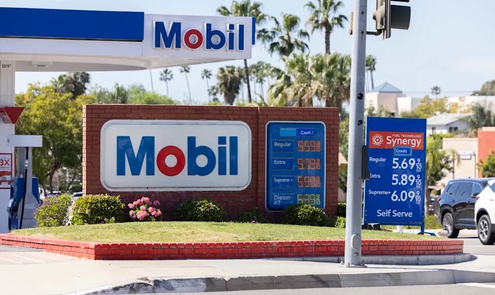 California Gas Spike Sends Hanford’s Monthly Fuel Bill Near $94K and Accelerates Fleet Electrification