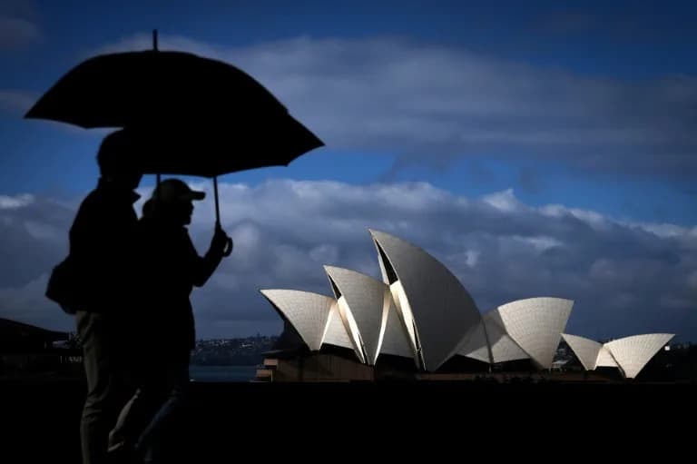 Australia Tightens Migration Rules to Ease Housing Shortage, Minister Says