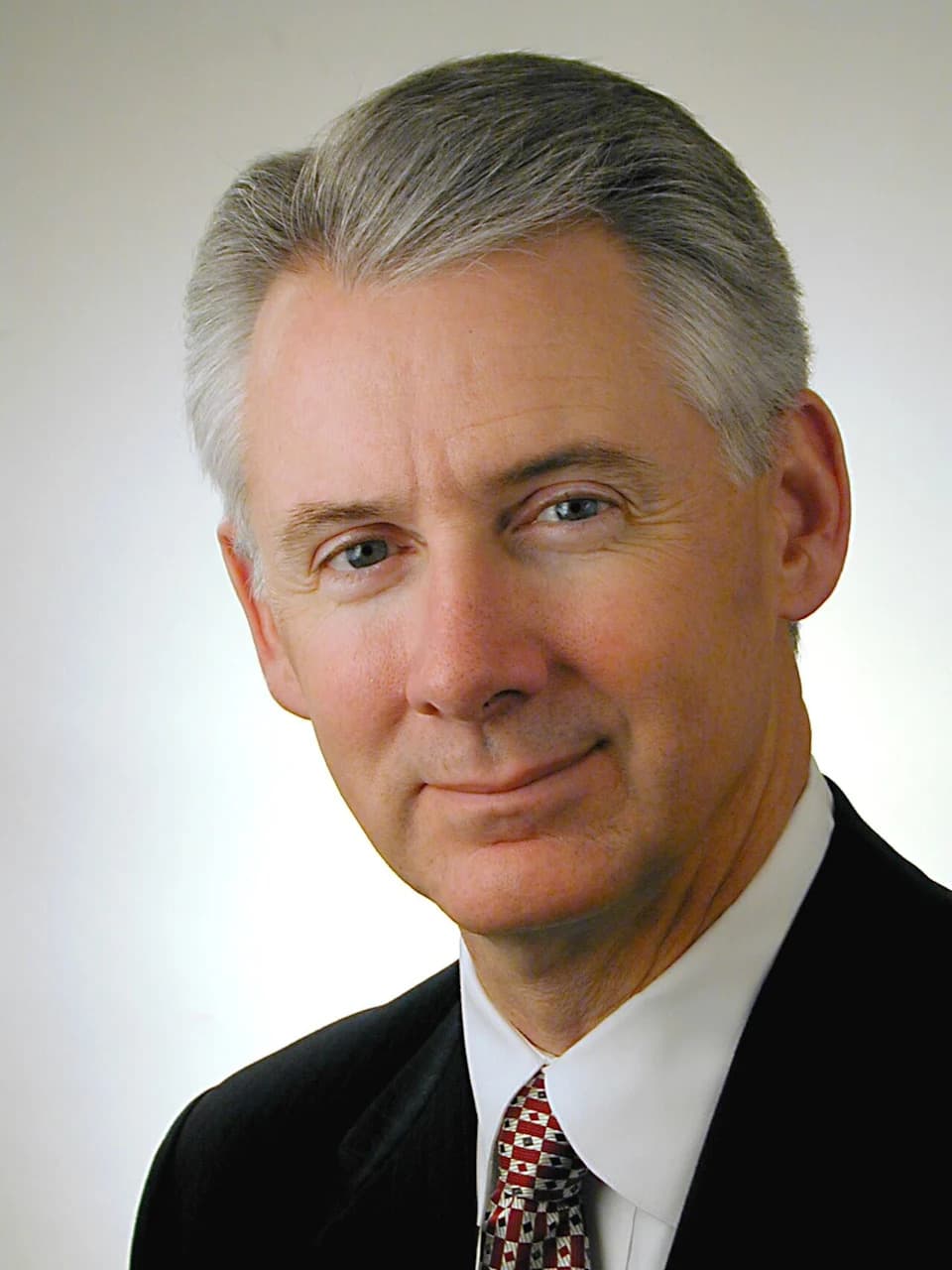 Former GOP Governor Bill Graves Endorses Democrat Adam Hamilton, Urges Kansans To Cross Party Lines