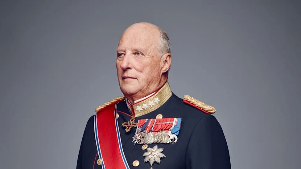 Revealed: King Harald’s Ship-Shaped Sarcophagus Carved From 400-Million-Year-Old Olivine
