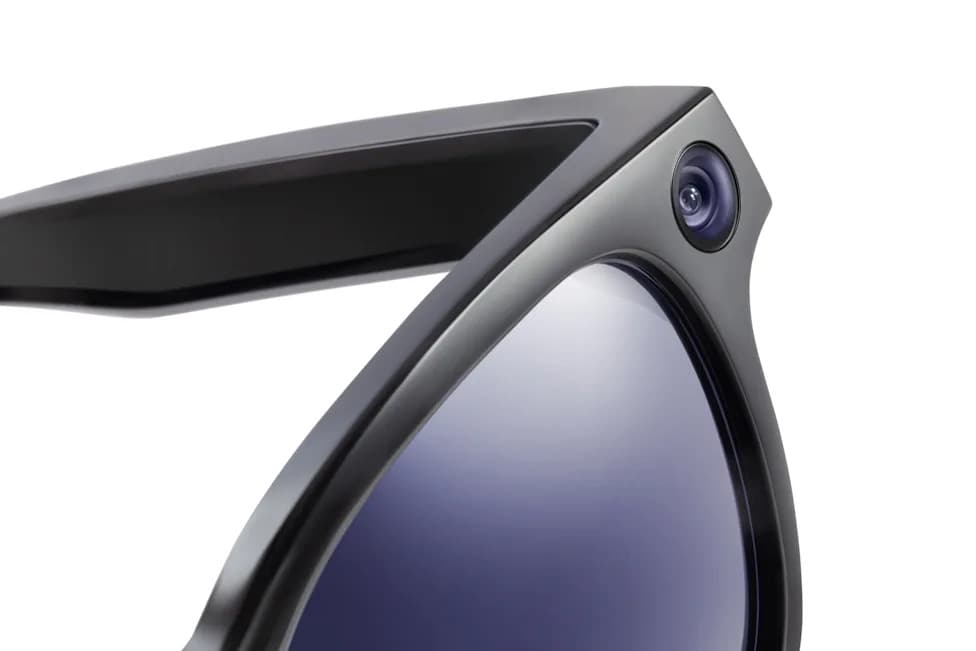 Australia Considers World-First Ban on Camera Smart Glasses in Government Offices
