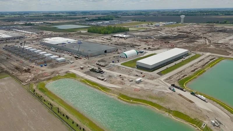 Data Centers Turn Into a Midterm Issue as Ohio Towns Push Back — Democrats Seize the Moment