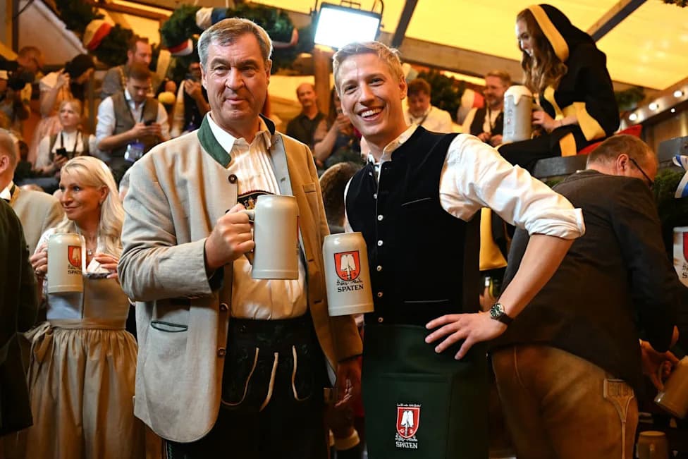 Oktoberfest Kicks Off in Munich — Green Mayor Dominik Krause Taps Keg Twice