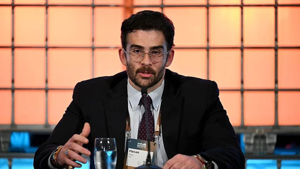Hasan Piker: "I'd Absolutely Campaign for AOC in 2028" — El‑Sayed Distances Himself After Controversial Remarks