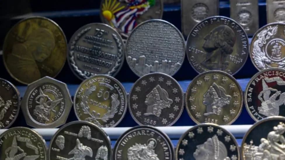 Swerving-Van Tip Leads to Recovery of $2.65M in Stolen U.S. Silver