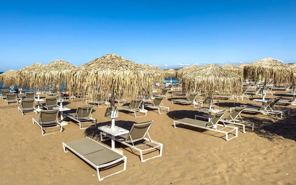 82-Year-Old Dies After Scuffle Over Sunlounger Near Athens