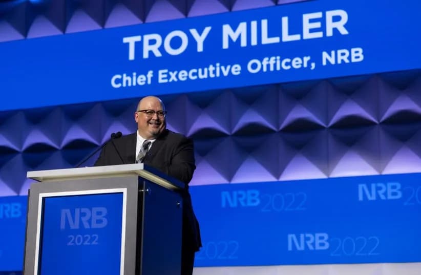House Passes H.R. 979 Requiring Free AM Radio In All New U.S. Passenger Vehicles