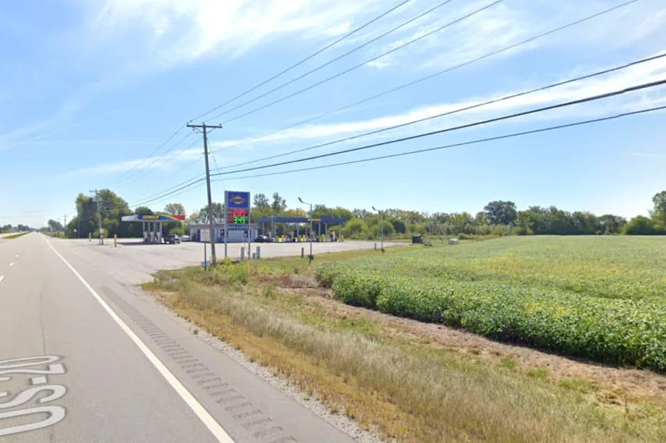 Viral Photo Showing $9.99 Gas in Ohio Explained: Empty Tank, Not Statewide Price Surge
