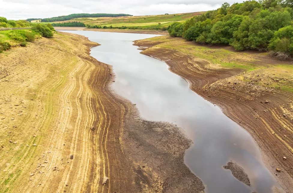 Global 'Water Savings Bank' Shrinks 42% — 2025 One Of The Driest Years On Record