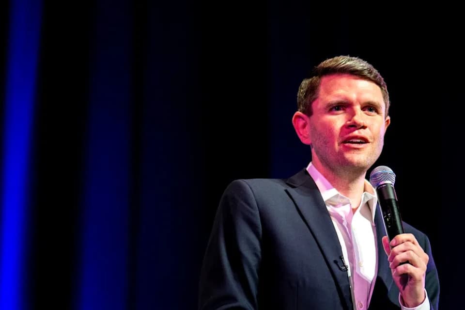 Prediction Markets, Polls and Forecasters Shift Texas Senate Race Toward Democrats as Talarico Gains Ground