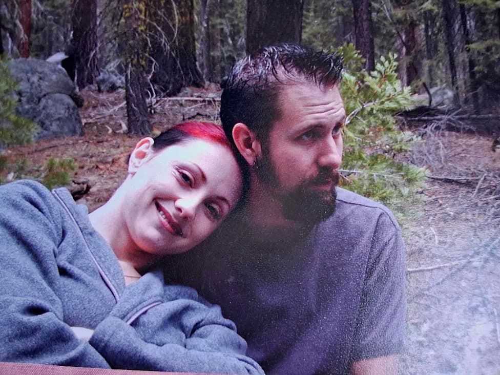 Pastor Appeared Injured After Wife Fell From Angels Landing — Indicted Two Decades Later, Died Awaiting Extradition