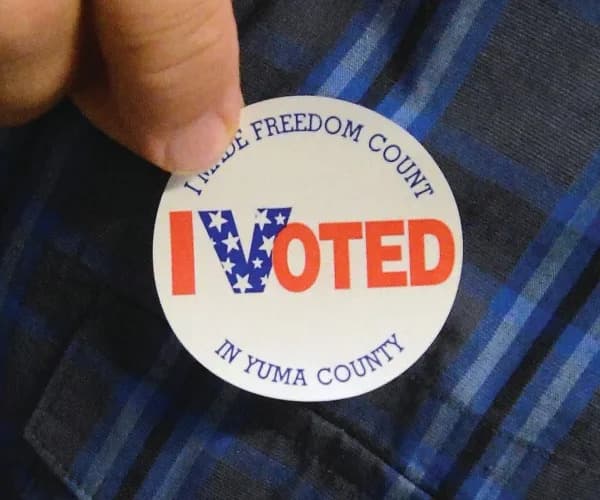 Arizona Advocates Build Live Map Tracking ICE Sightings Near Polling Places