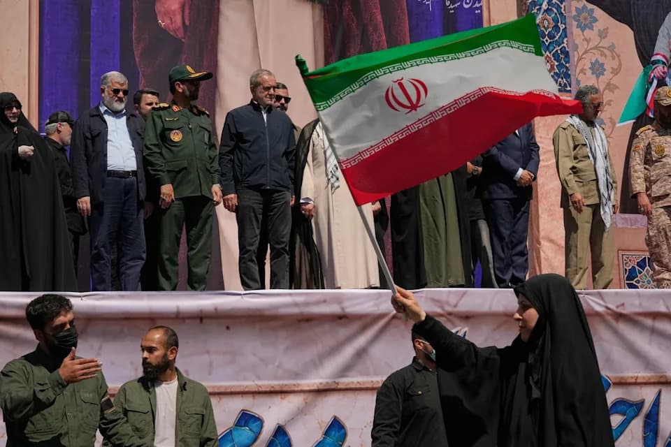 Iranian President Heads to UNGA, Vows to 'Defend Our Positions With Strength' Amid Tensions Over Strait of Hormuz