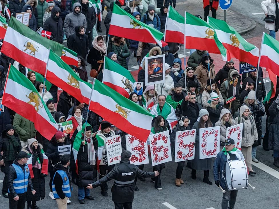 Iran Seizes 2,191 Bank Accounts and 39 Vehicles From Nearly 400 People Branded 'Enemies of the State'