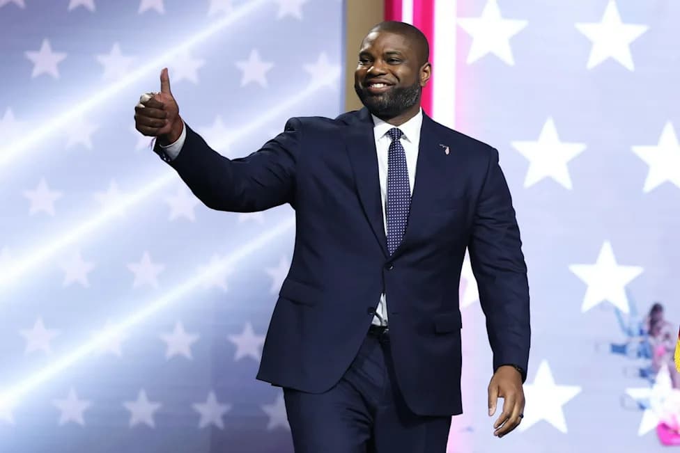 Byron Donalds Quietly Erases Trump Branding From Gubernatorial Site — A Strategic Pivot