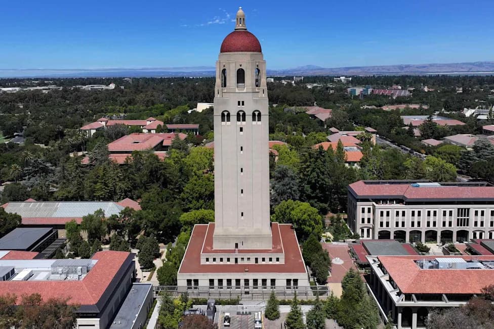 Stanford Removes AI-Altered Photo After Student Says He Was 'Erased'