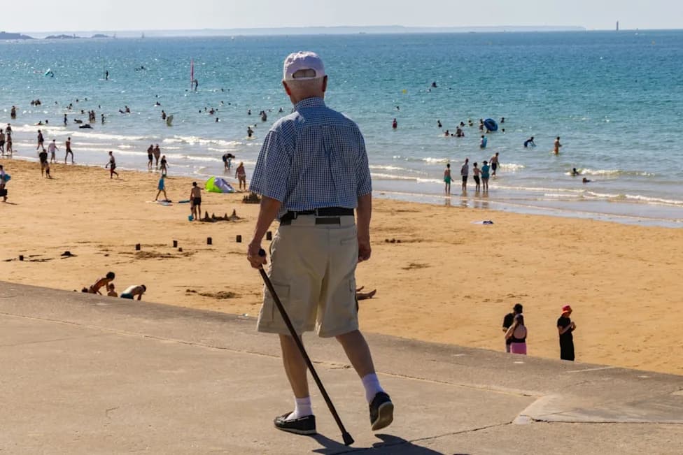 Do You Have Trouble Walking? One Simple Question That Predicts Higher Death Risk In Older Adults