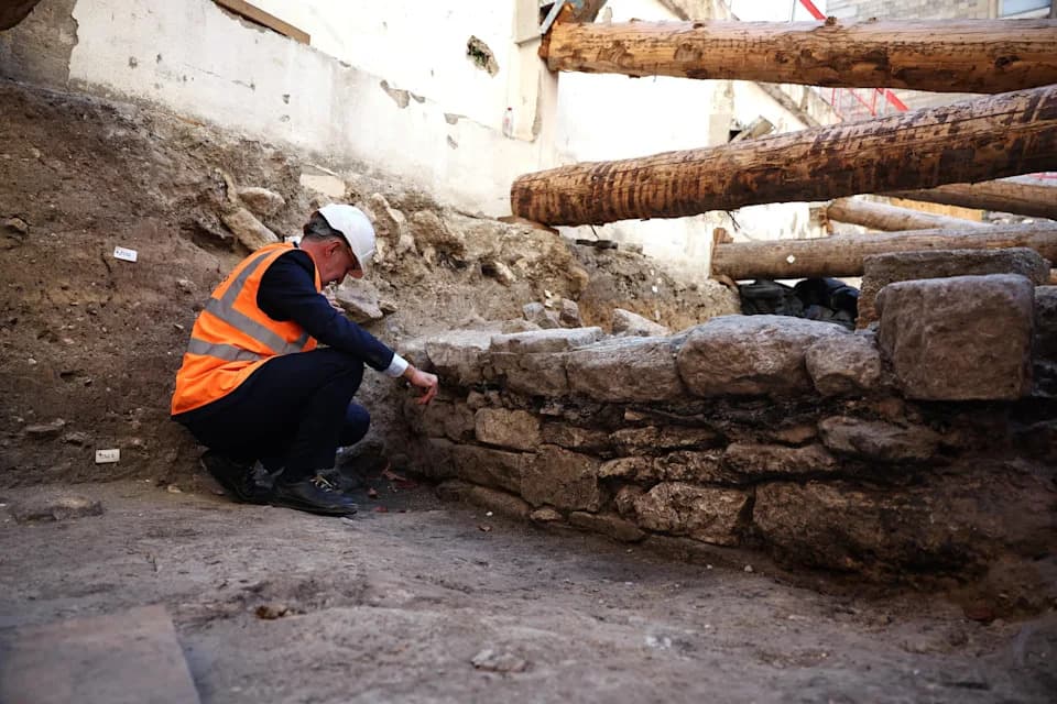 Ancient Gallo‑Roman Wall Unearthed Beneath Paris Hotel Could Pinpoint City's Origins