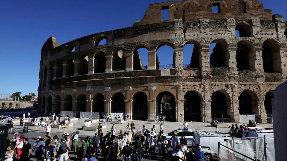 Rome's Colosseum Closed After 22-Year-Old Rope Worker Falls to His Death