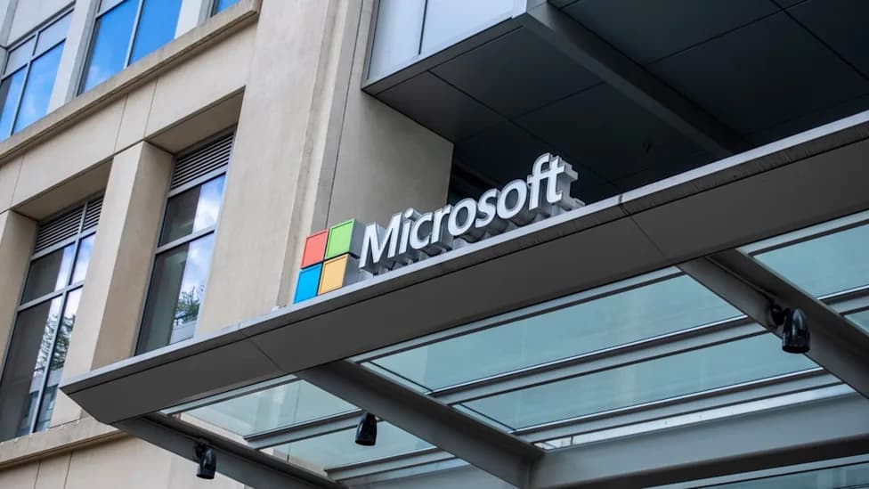 Microsoft Disrupts EvilTokens: AI-Powered Phishing Service Taken Offline after Global Takedown