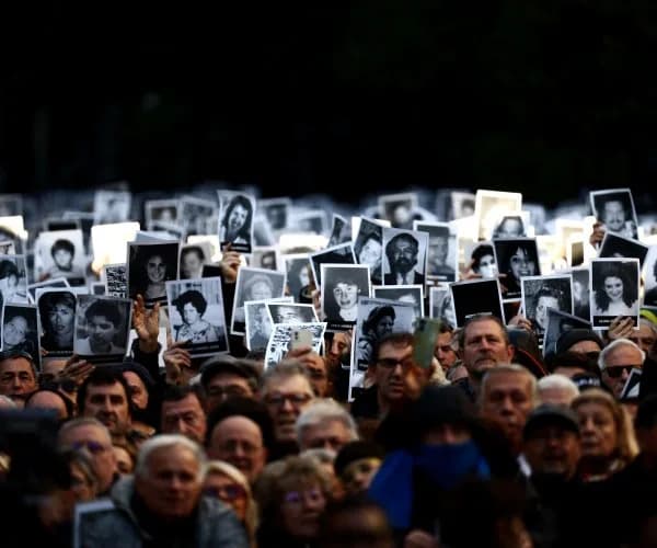 Argentina Charges Seven Iranians and One Lebanese Over 1994 AMIA Bombing — Step Toward Trial in Absentia