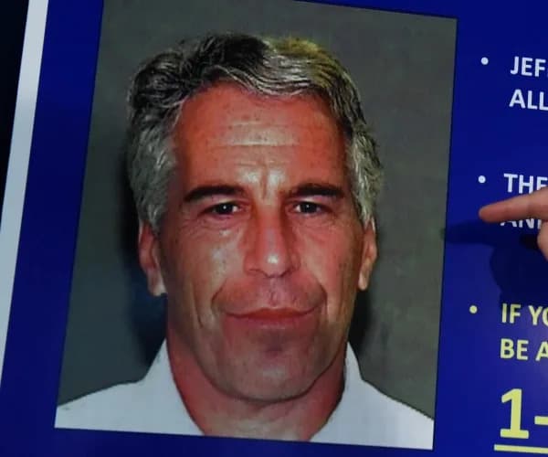 Federal Prosecutors Open Investigation Into Executors of Jeffrey Epstein’s Estate